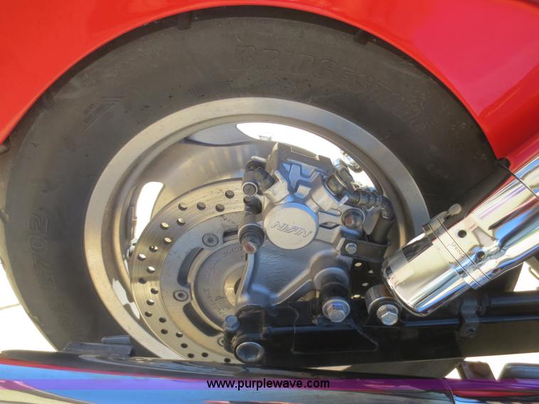 image for item AZ9163 2001 Honda Shadow Sabre motorcycle