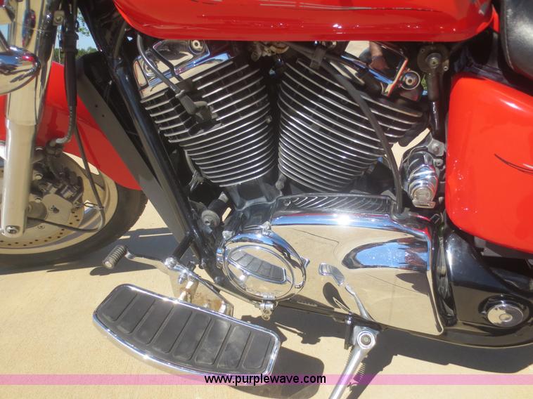 image for item AZ9163 2001 Honda Shadow Sabre motorcycle