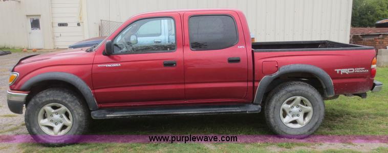 image for item D2154 2001 Toyota Tacoma SR5 Double Cab pickup truck