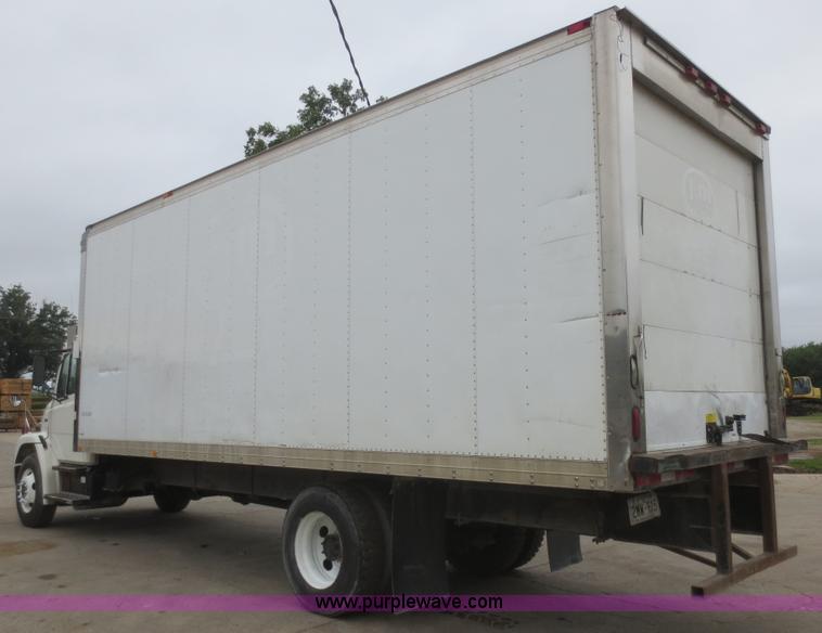 image for item D2156 2004 Freightliner FL70 refrigerated box truck