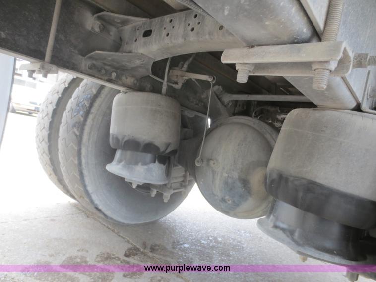 image for item D2156 2004 Freightliner FL70 refrigerated box truck