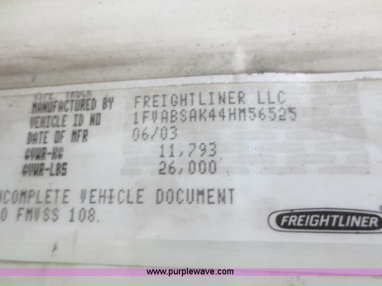 image for item D2156 2004 Freightliner FL70 refrigerated box truck