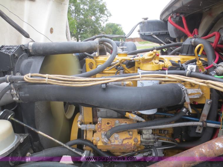 image for item D2156 2004 Freightliner FL70 refrigerated box truck