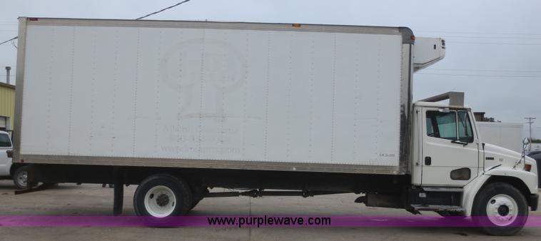 image for item D2157 2004 Freightliner FL70 refrigerated box truck