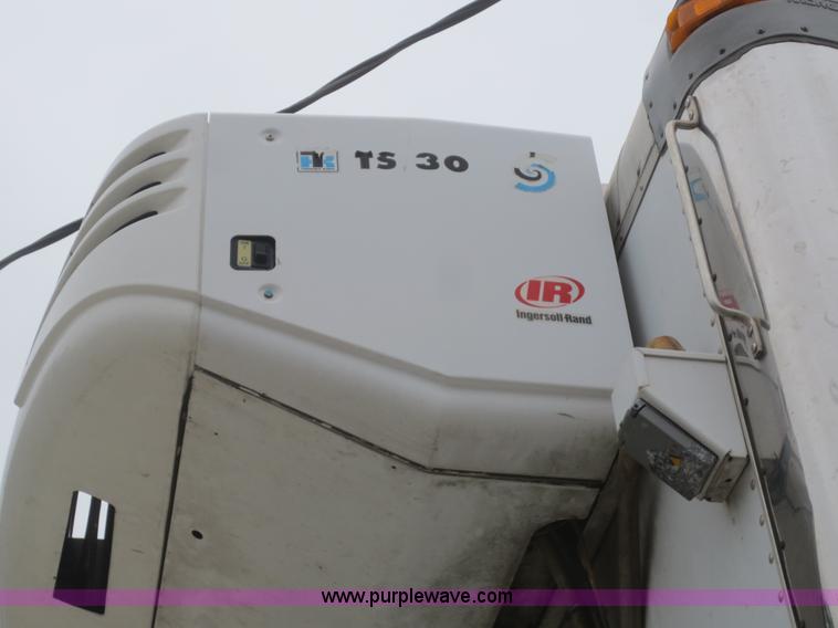 image for item D2157 2004 Freightliner FL70 refrigerated box truck