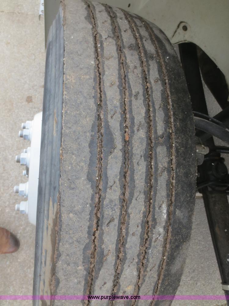 image for item D2157 2004 Freightliner FL70 refrigerated box truck