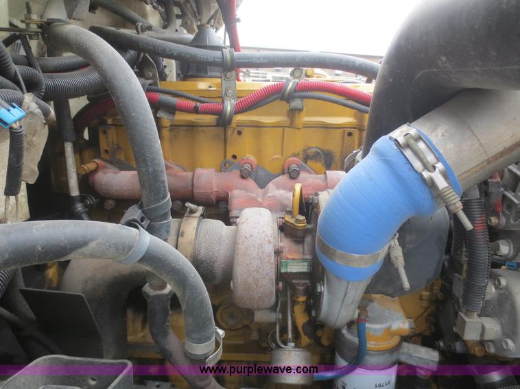 image for item D2157 2004 Freightliner FL70 refrigerated box truck