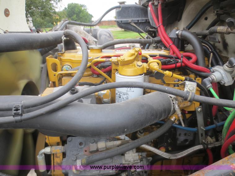 image for item D2157 2004 Freightliner FL70 refrigerated box truck