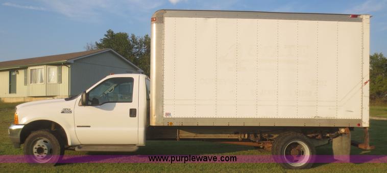 image for item D2161 2000 Ford F550 box truck