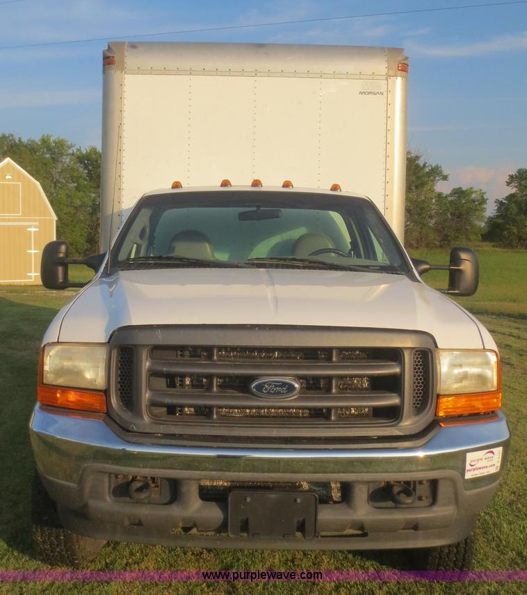 image for item D2161 2000 Ford F550 box truck