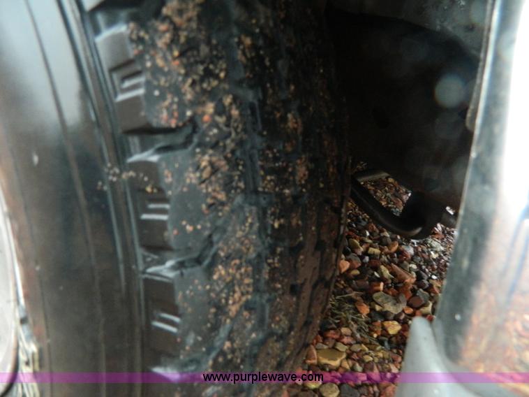 image for item D6107 1999 Ford Econoline E150 conversion van