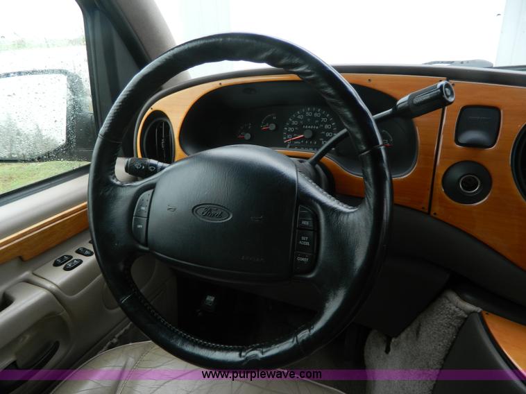 image for item D6107 1999 Ford Econoline E150 conversion van