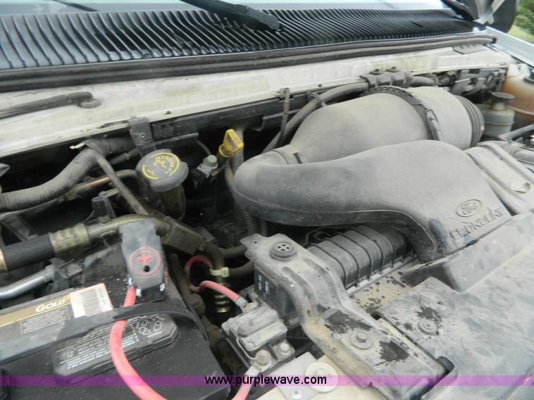 image for item D6107 1999 Ford Econoline E150 conversion van