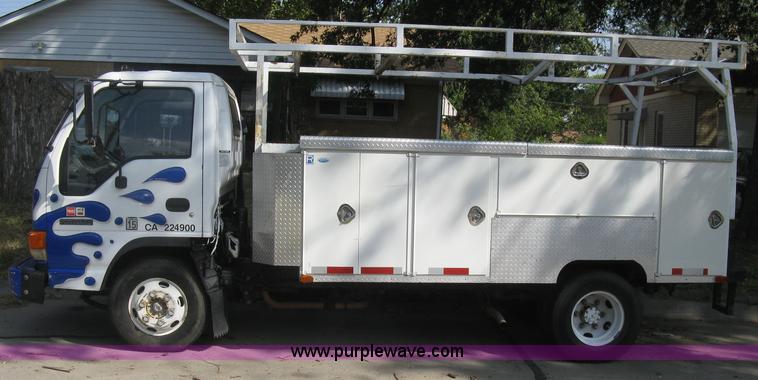 image for item E7964 1996 GMC W4-Forward utility truck