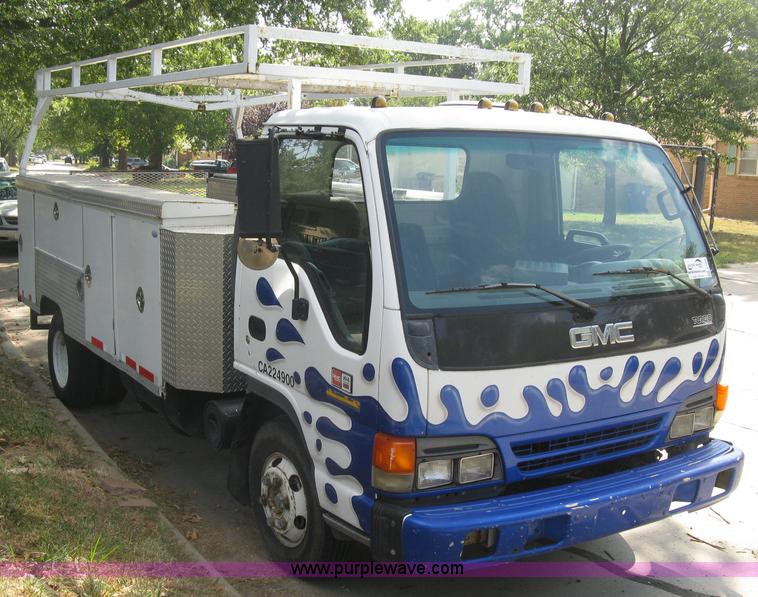 image for item E7964 1996 GMC W4-Forward utility truck