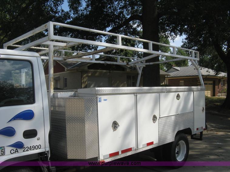 image for item E7964 1996 GMC W4-Forward utility truck