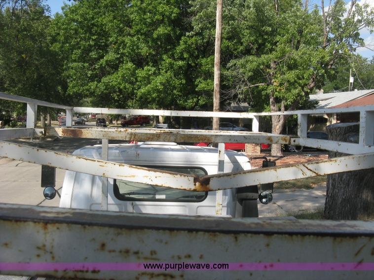 image for item E7964 1996 GMC W4-Forward utility truck