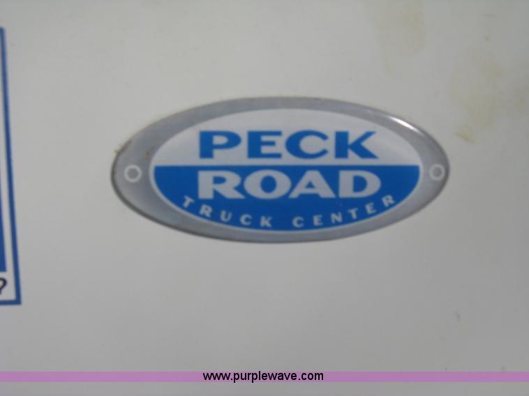 image for item E7964 1996 GMC W4-Forward utility truck