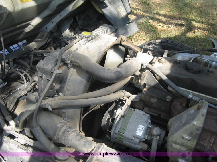 image for item E7964 1996 GMC W4-Forward utility truck