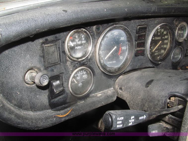 image for item F7210 1977 MG MGB