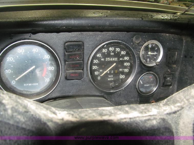 image for item F7210 1977 MG MGB