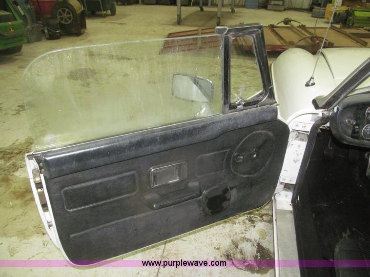 image for item F7210 1977 MG MGB