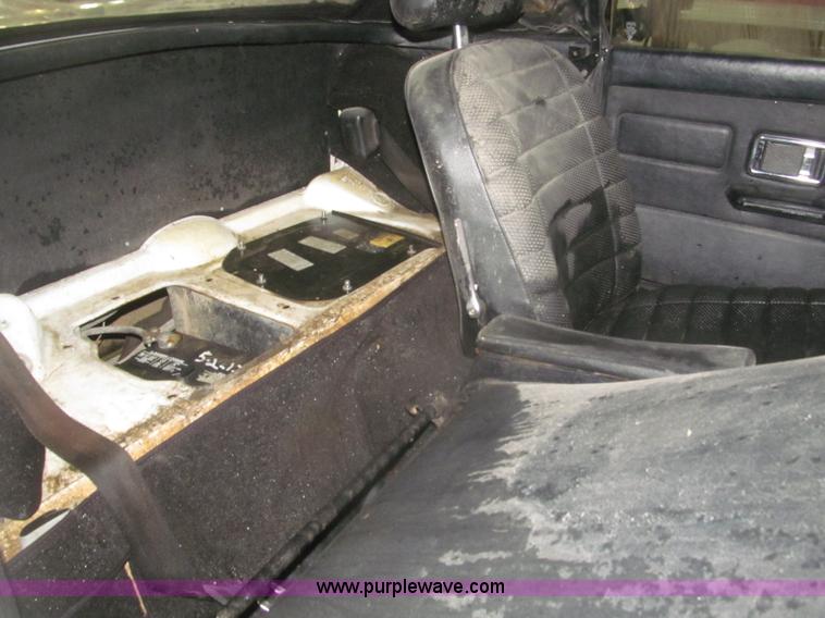 image for item F7210 1977 MG MGB