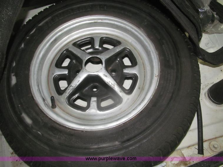 image for item F7210 1977 MG MGB