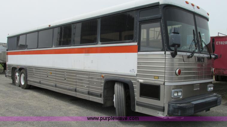 image for item G9102 1996 MCI MC-12 coach bus