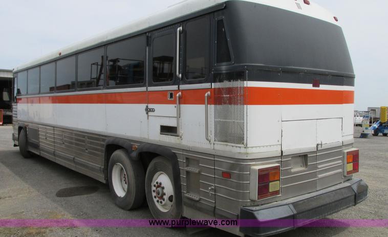 image for item G9102 1996 MCI MC-12 coach bus