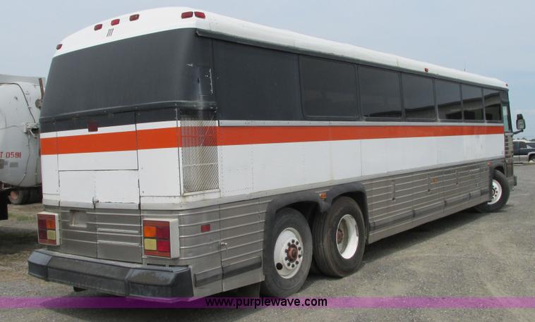 image for item G9102 1996 MCI MC-12 coach bus