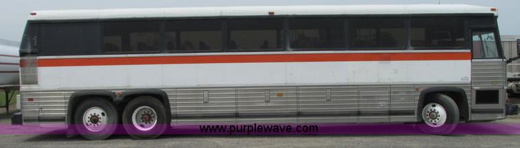 image for item G9102 1996 MCI MC-12 coach bus