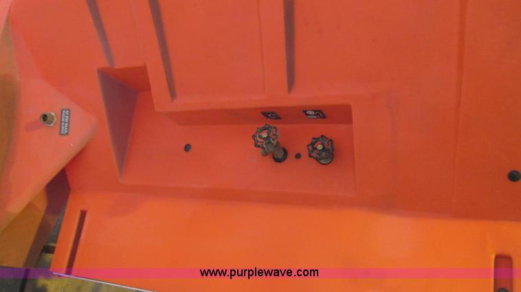 image for item G9103 2002 Port-A-Cool cooler