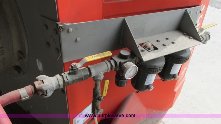 image for item G9104 2002 Port-A-Cool cooler