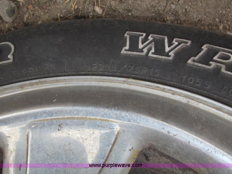 image for item G9919 1996 Ford F150 XLT pickup truck