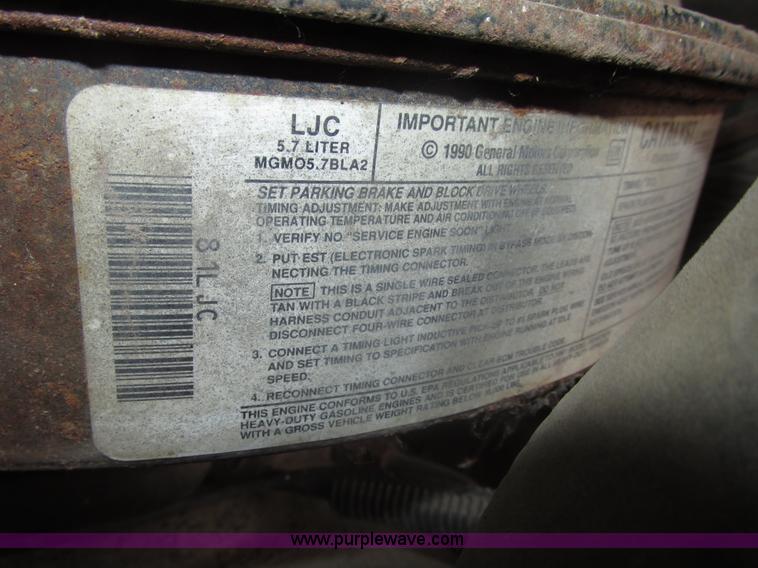 image for item G9926 1991 Chevrolet P30 step van