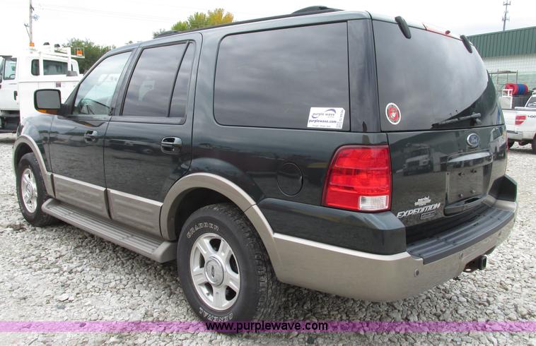 image for item G9936 2004 Ford Expedition Eddie Bauer SUV