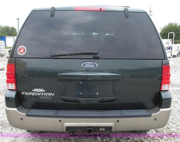 image for item G9936 2004 Ford Expedition Eddie Bauer SUV