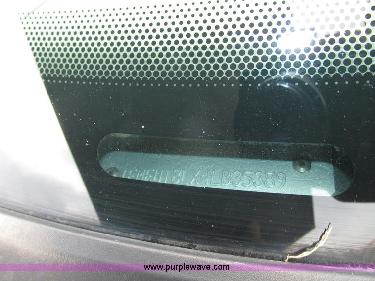 image for item G9936 2004 Ford Expedition Eddie Bauer SUV