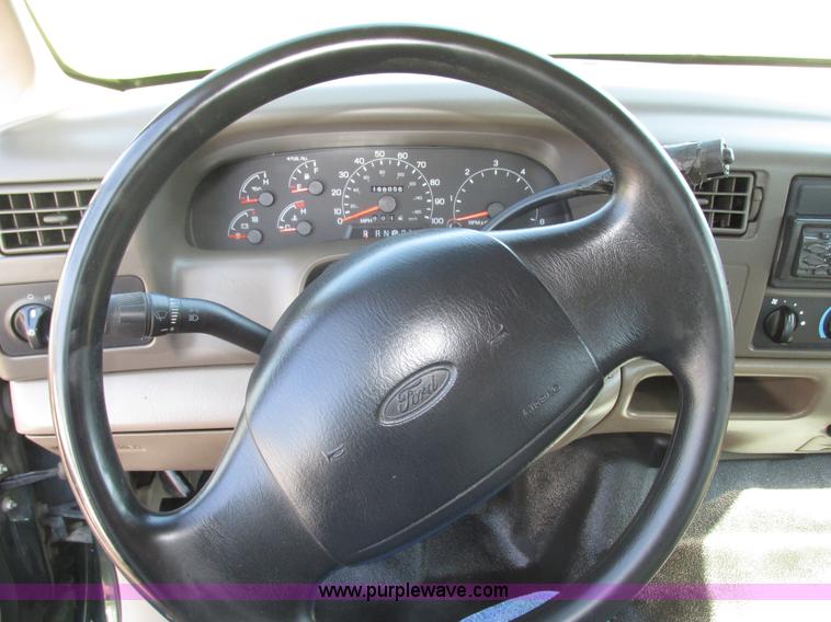 image for item G9951 2000 Ford F250 Super Duty XL SuperCab utility truck