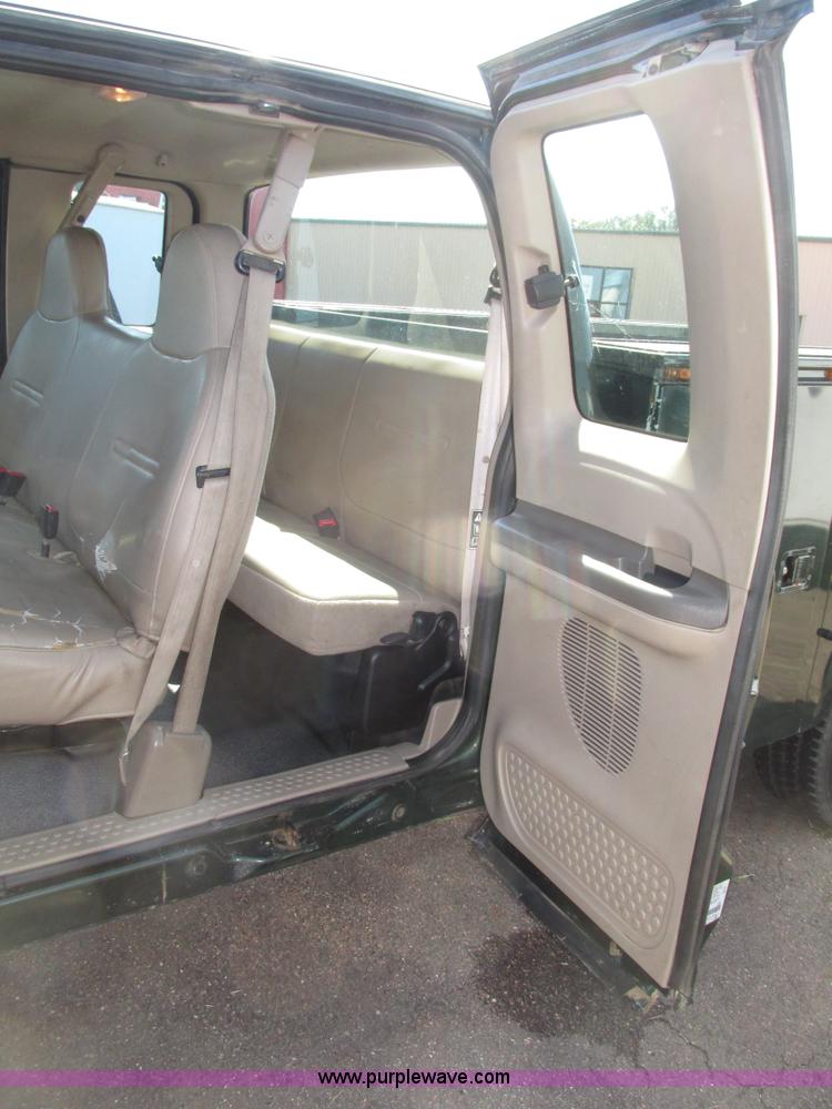 image for item G9951 2000 Ford F250 Super Duty XL SuperCab utility truck