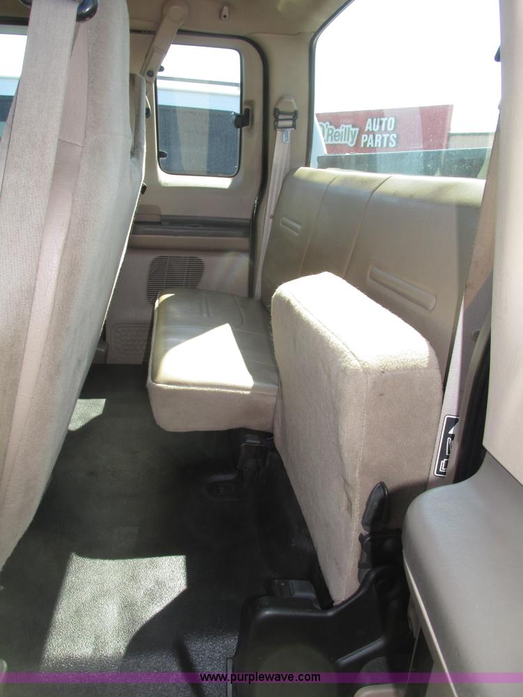 image for item G9951 2000 Ford F250 Super Duty XL SuperCab utility truck