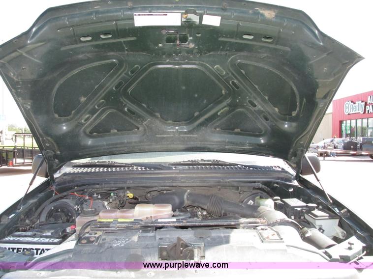 image for item G9951 2000 Ford F250 Super Duty XL SuperCab utility truck