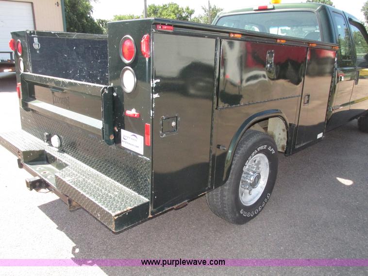 image for item G9951 2000 Ford F250 Super Duty XL SuperCab utility truck