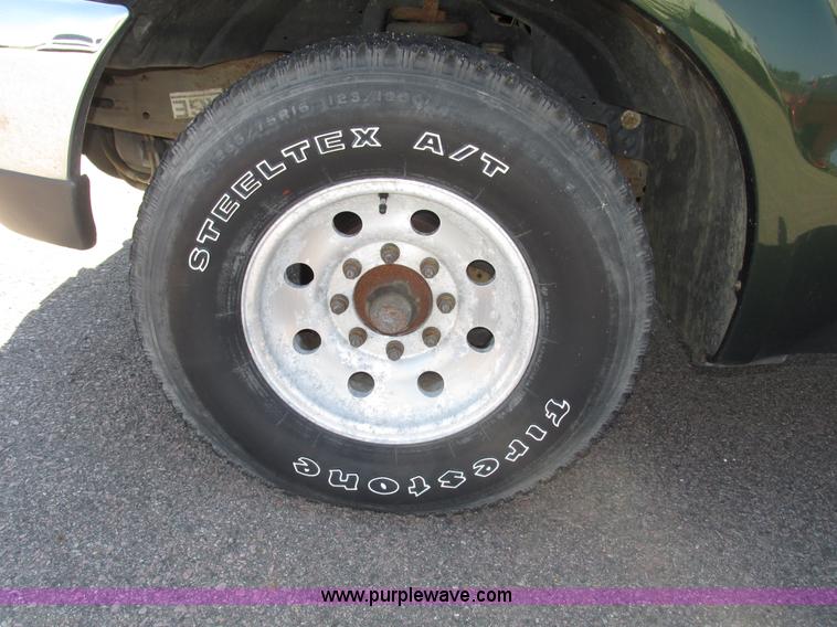 image for item G9951 2000 Ford F250 Super Duty XL SuperCab utility truck