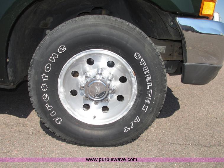 image for item G9951 2000 Ford F250 Super Duty XL SuperCab utility truck