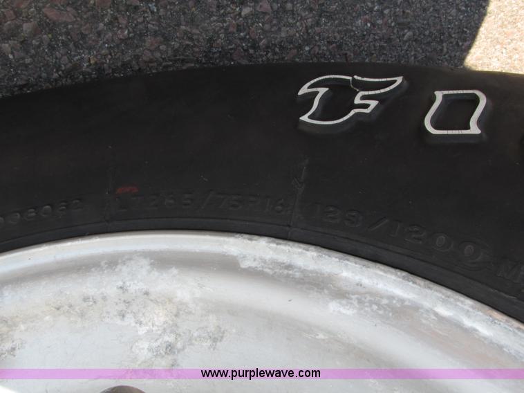 image for item G9951 2000 Ford F250 Super Duty XL SuperCab utility truck