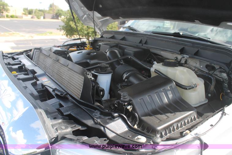 image for item H1716 2011 Ford F350 Super Duty pickup truck