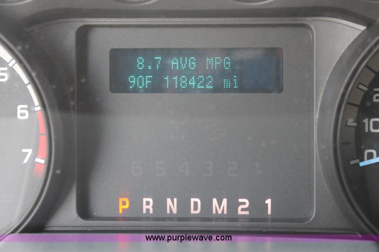 image for item H1716 2011 Ford F350 Super Duty pickup truck