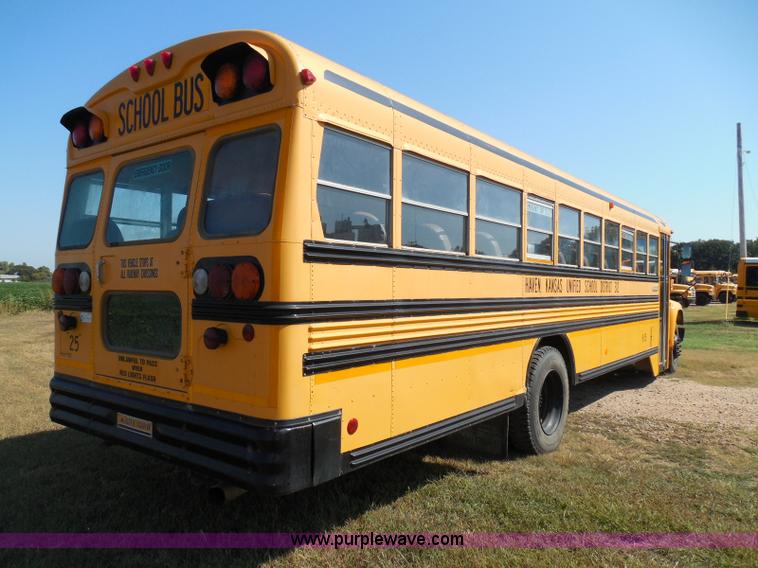 image for item I3317 1998 Ford B800 school bus